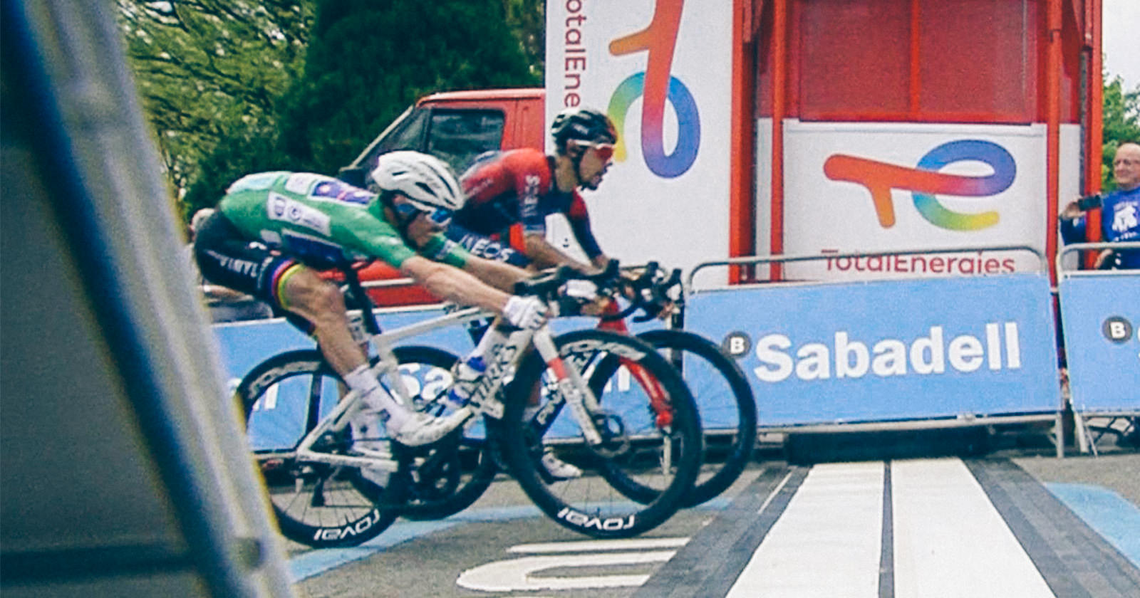 daniel felipe martinez vence en la itzulia